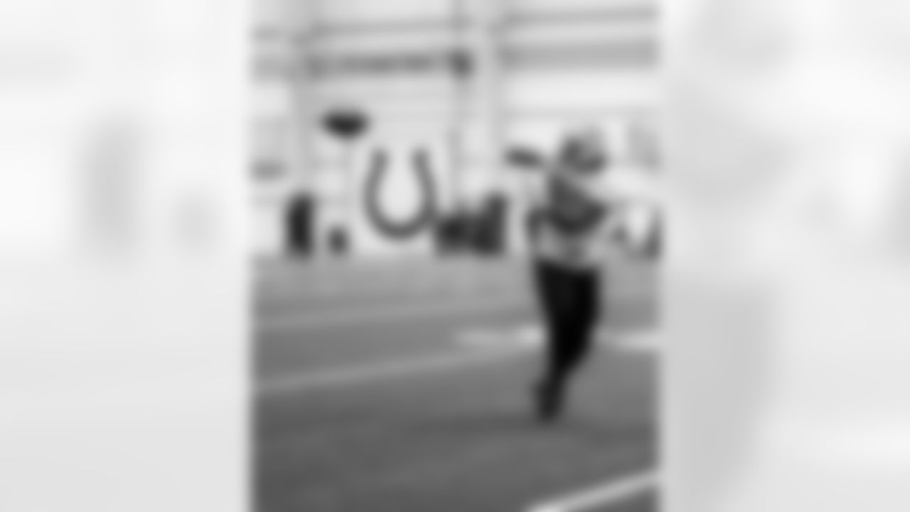 TE Drew Ogletree #85