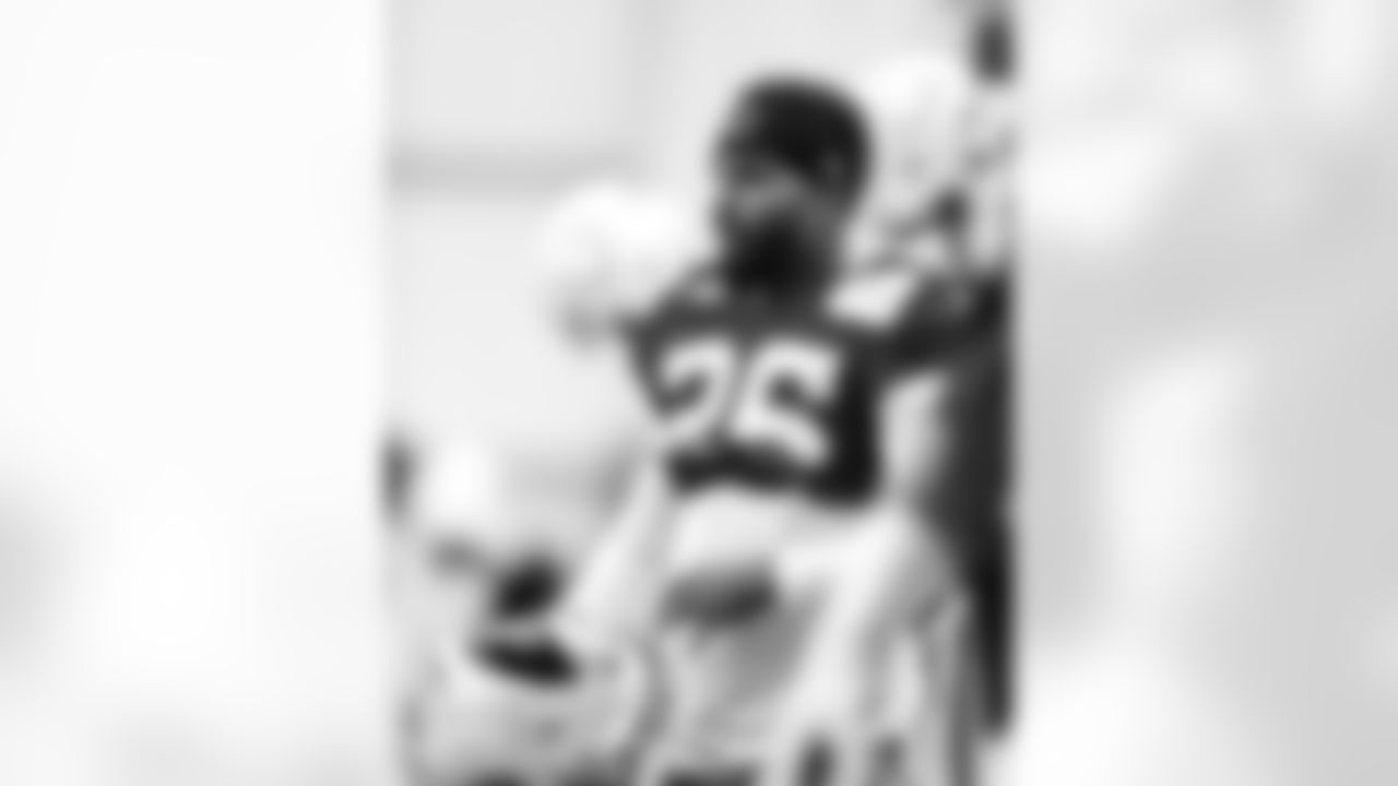 RB Ameer Abdullah #26