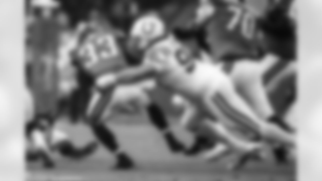 DT Grover Stewart #90