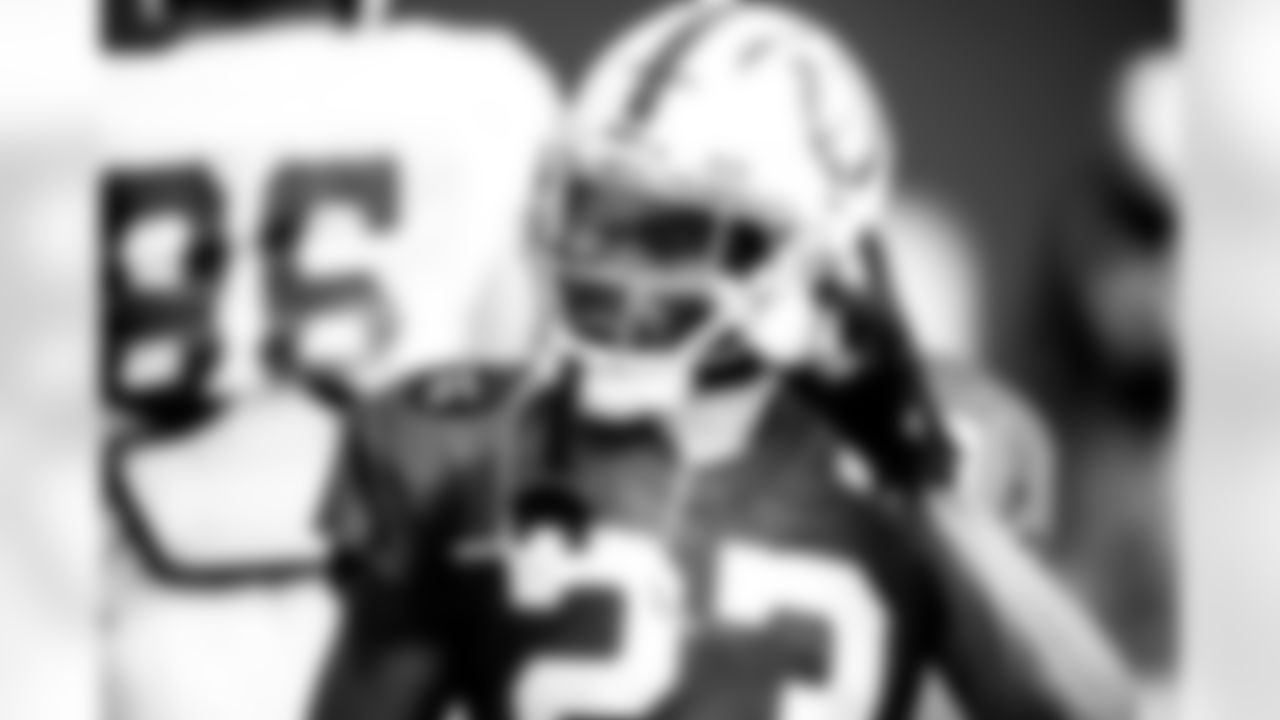 CB Kenny Moore II #23