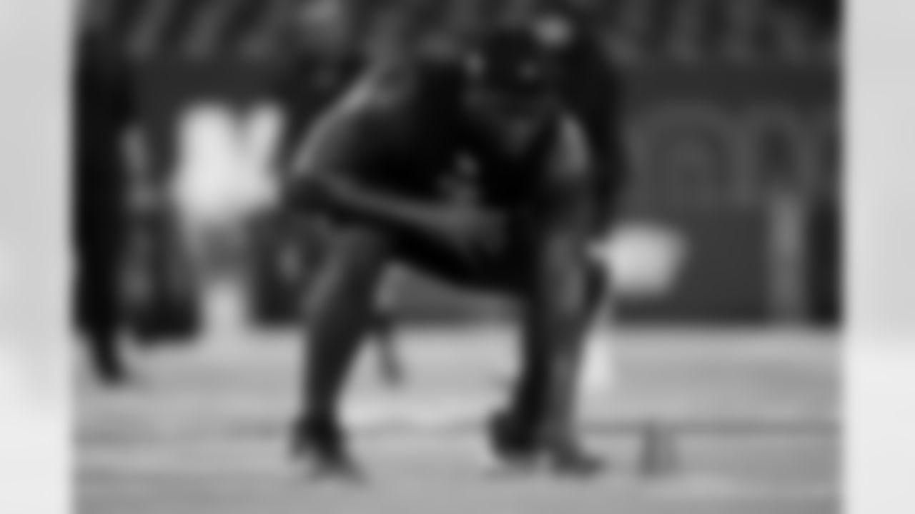Georgia offensive lineman Micah Morris (36) participates in a drill during the 2026 NFL Scouting Combine on Sunday, March 1, 2026 in Indianapolis, Indiana. (Cooper Neill/NFL)