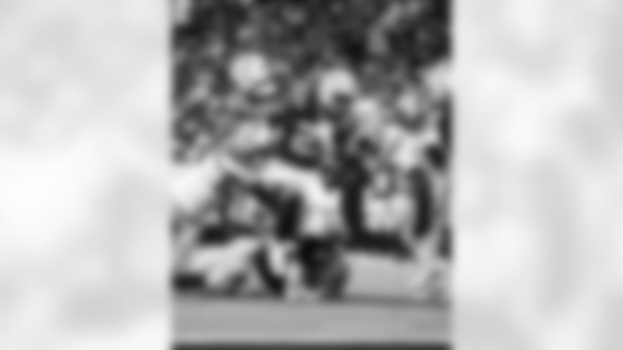 RB DJ Giddens #21