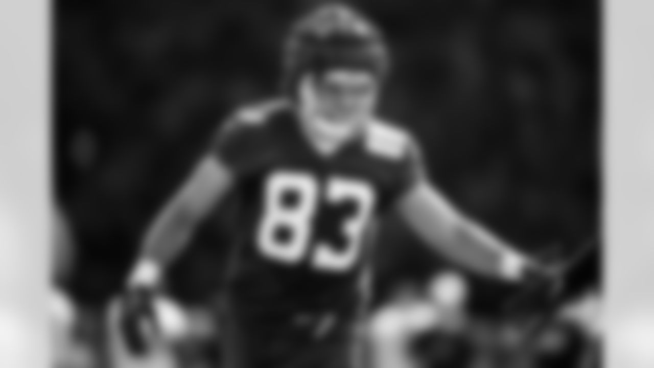 83 TE Kylen Granson