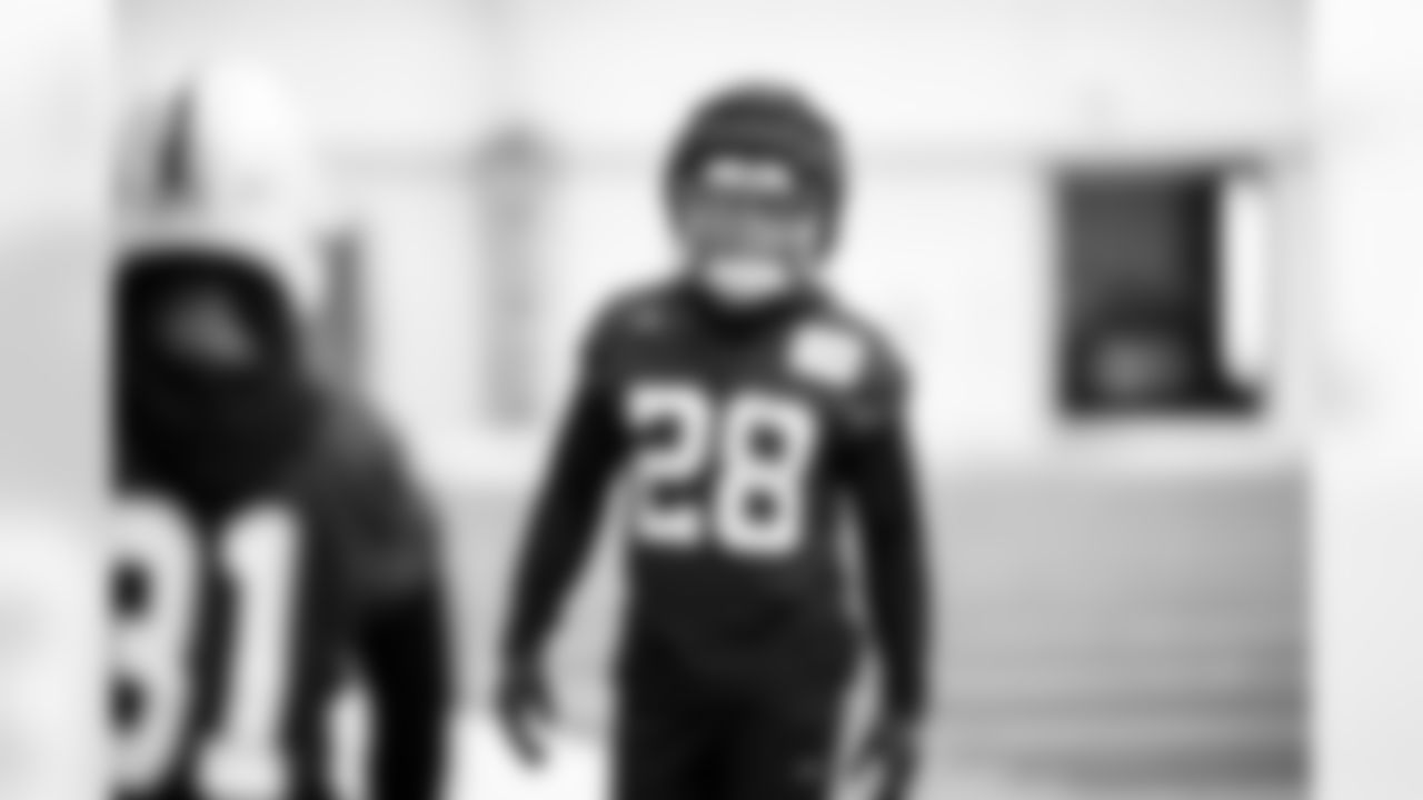 RB Jonathan Taylor #28