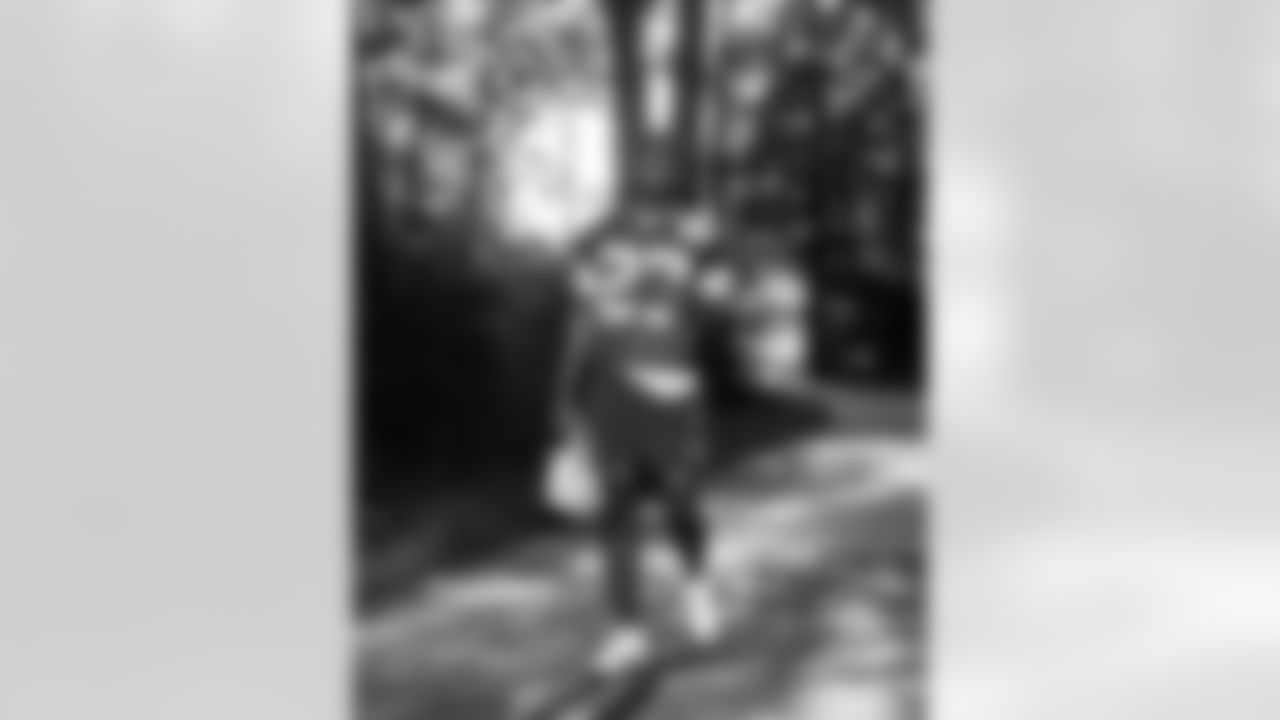 CB Justin Walley #27