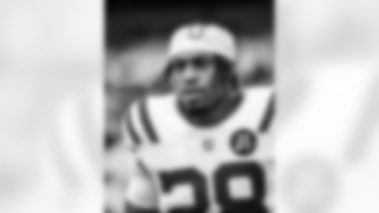 RB Jonathan Taylor #28