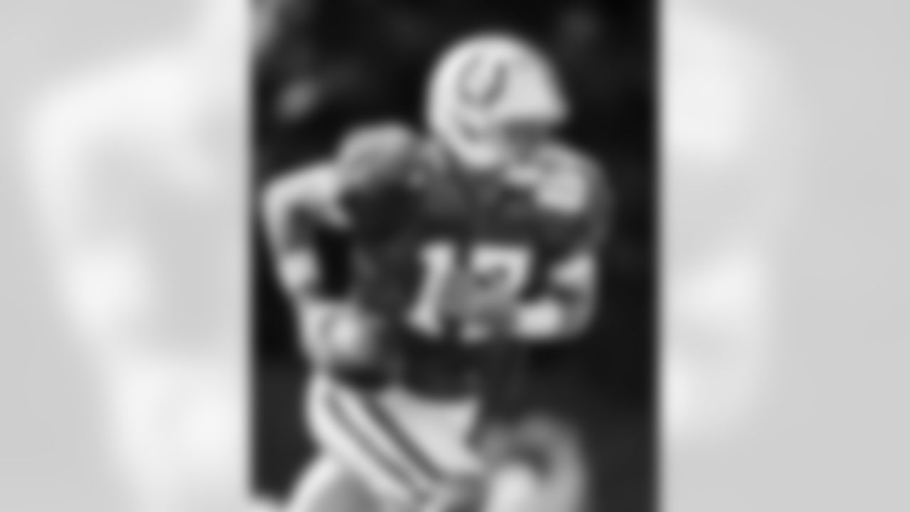 QB Daniel Jones #17