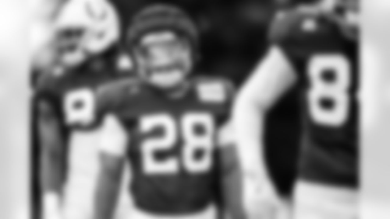 RB Jonathan Taylor #28