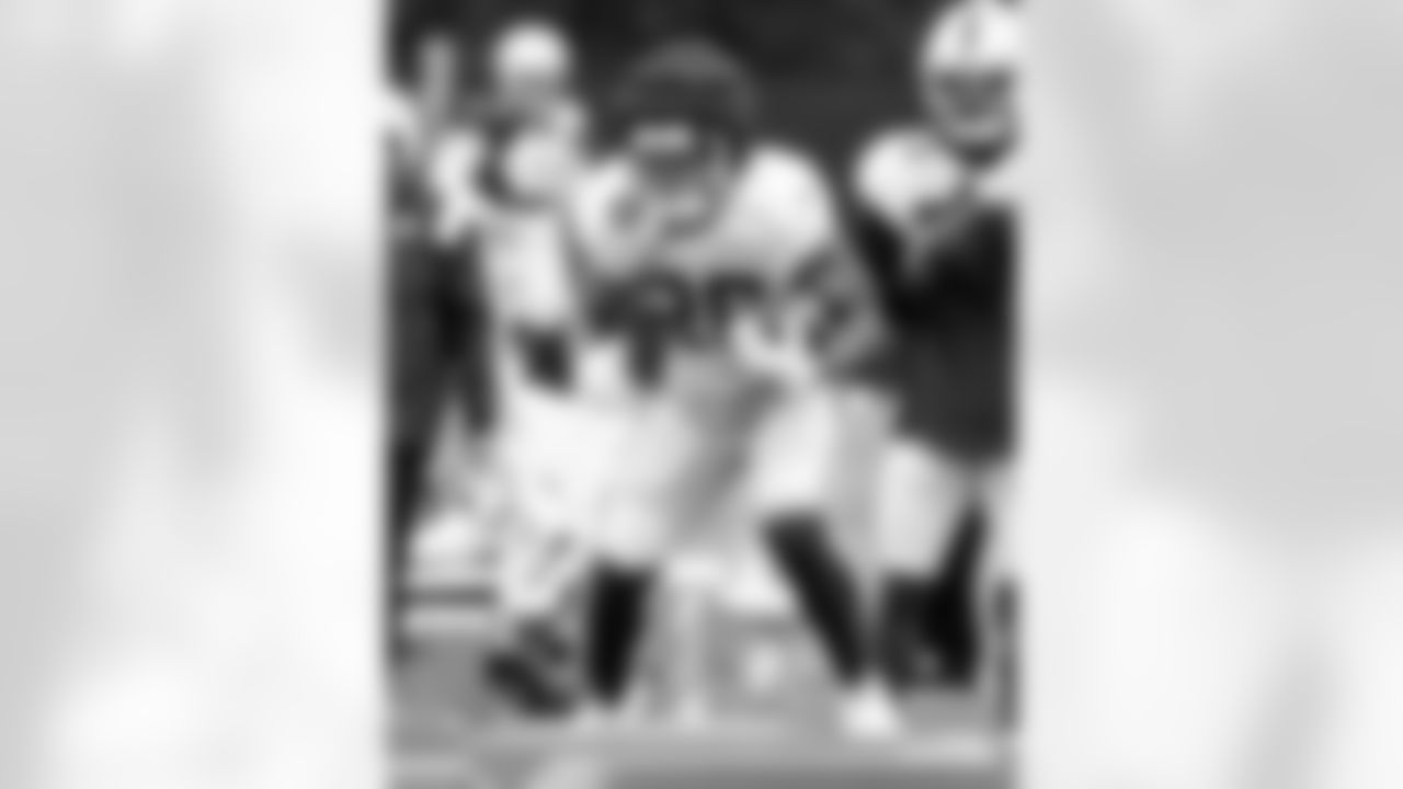 RB Jonathan Taylor #28