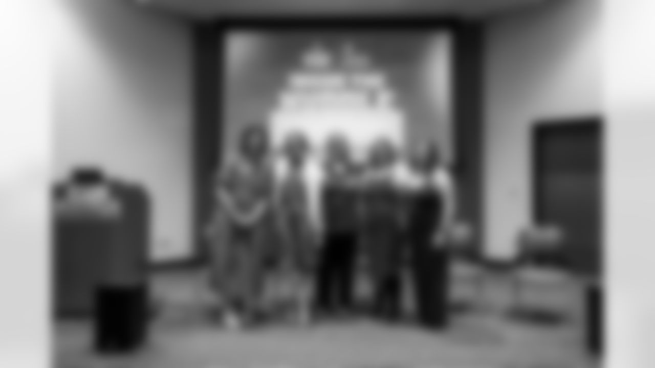 2025_0516_BTS_Inside_The_Huddle_2451