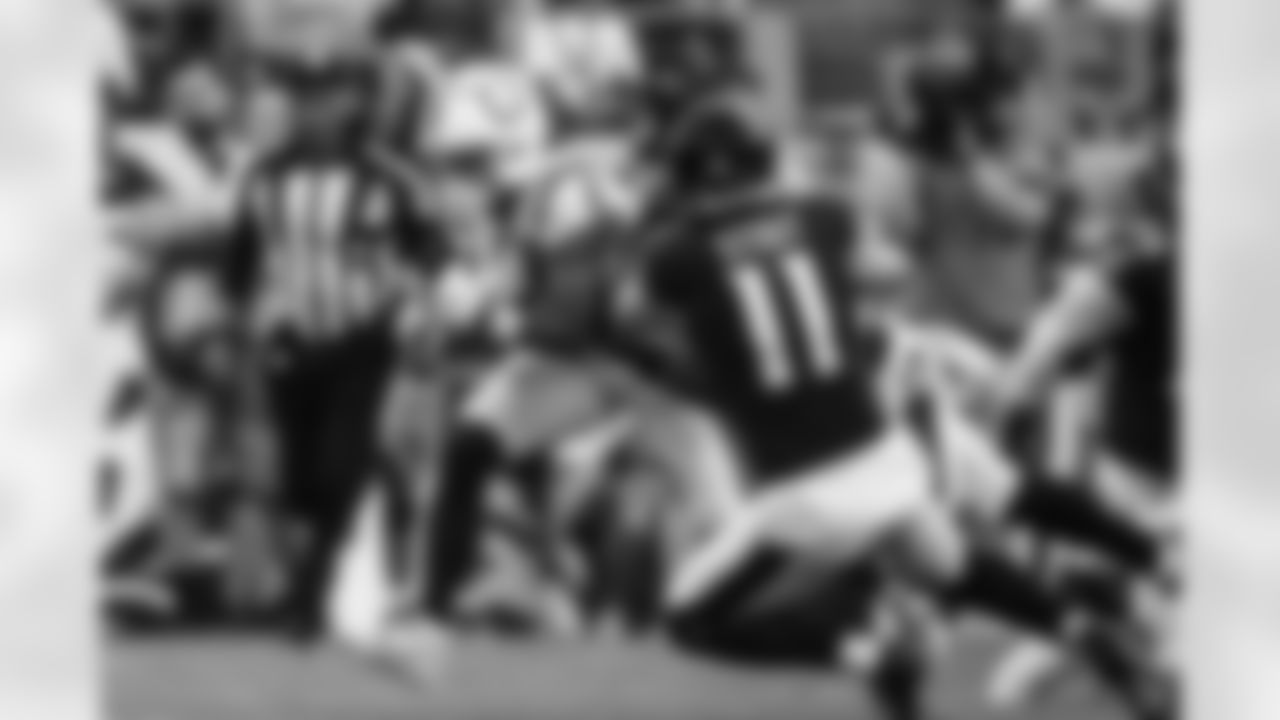 WR Anthony Gould #6