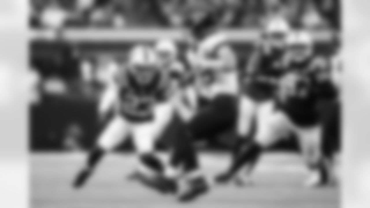 CB Kenny Moore II #23