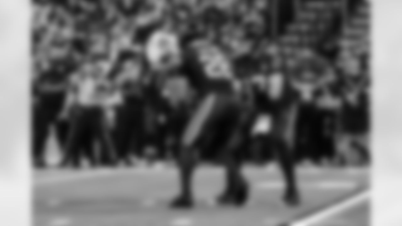 RB Jonathan Taylor #28 and QB Phillip Rivers #17