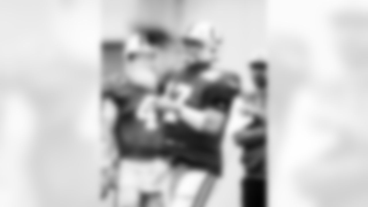 QB Philip Rivers #17