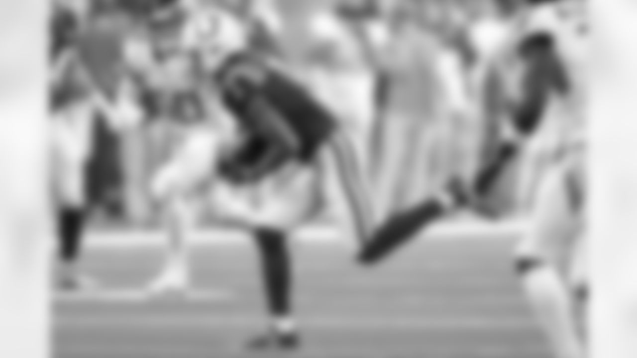 2025_1026_TEN_GamePhotos_0016