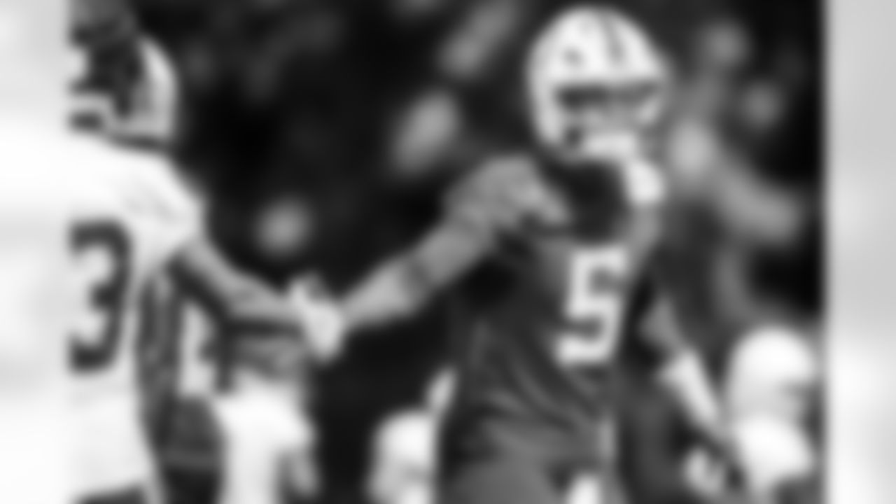 QB Anthony Richardson #5