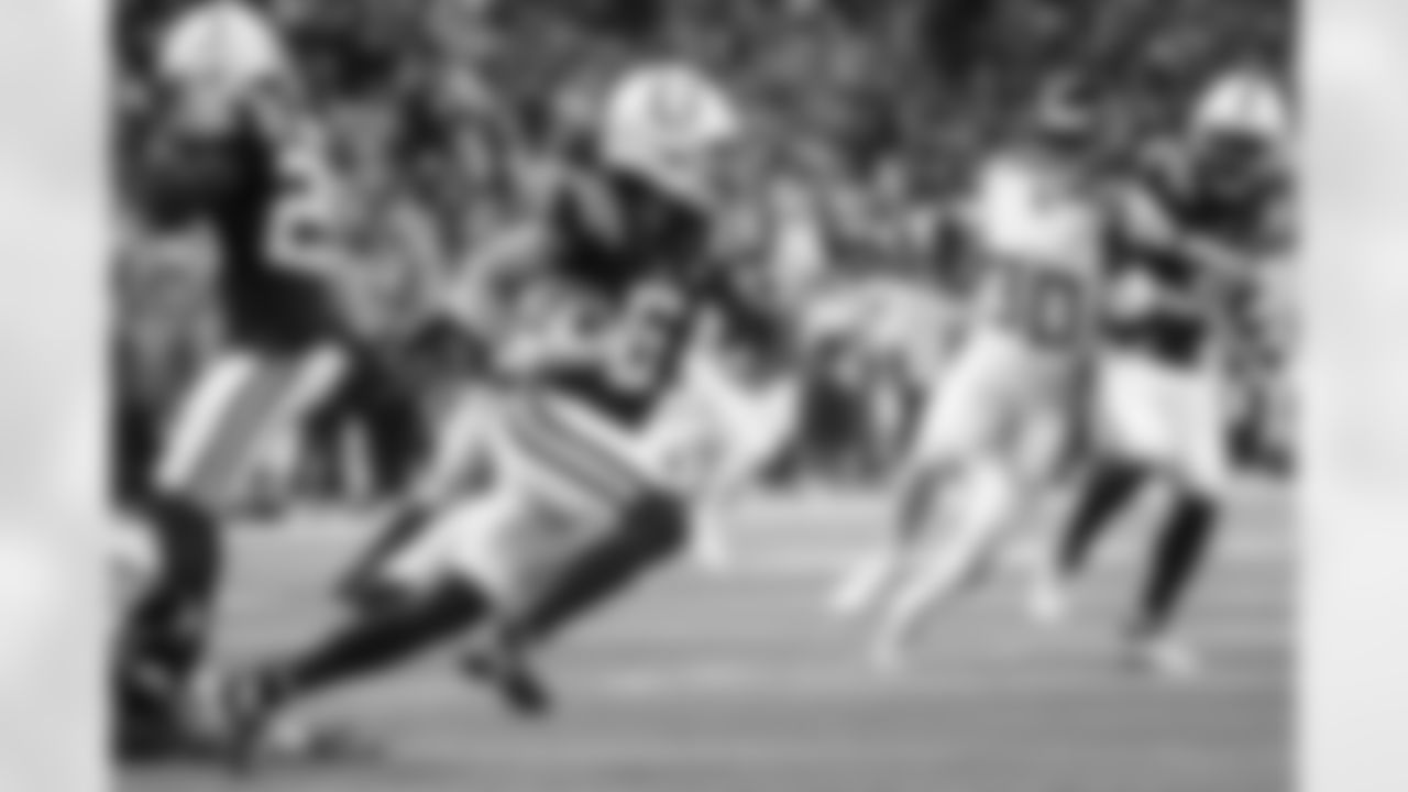 WR Anthony Gould #6