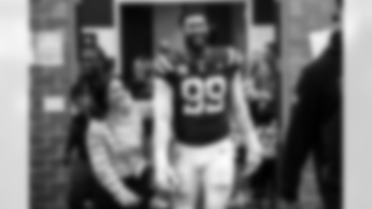 Kalen Jackson - Owner & Chief Brand Officer and President of the Indianapolis Colts Foundation and DT DeForest Buckner #99