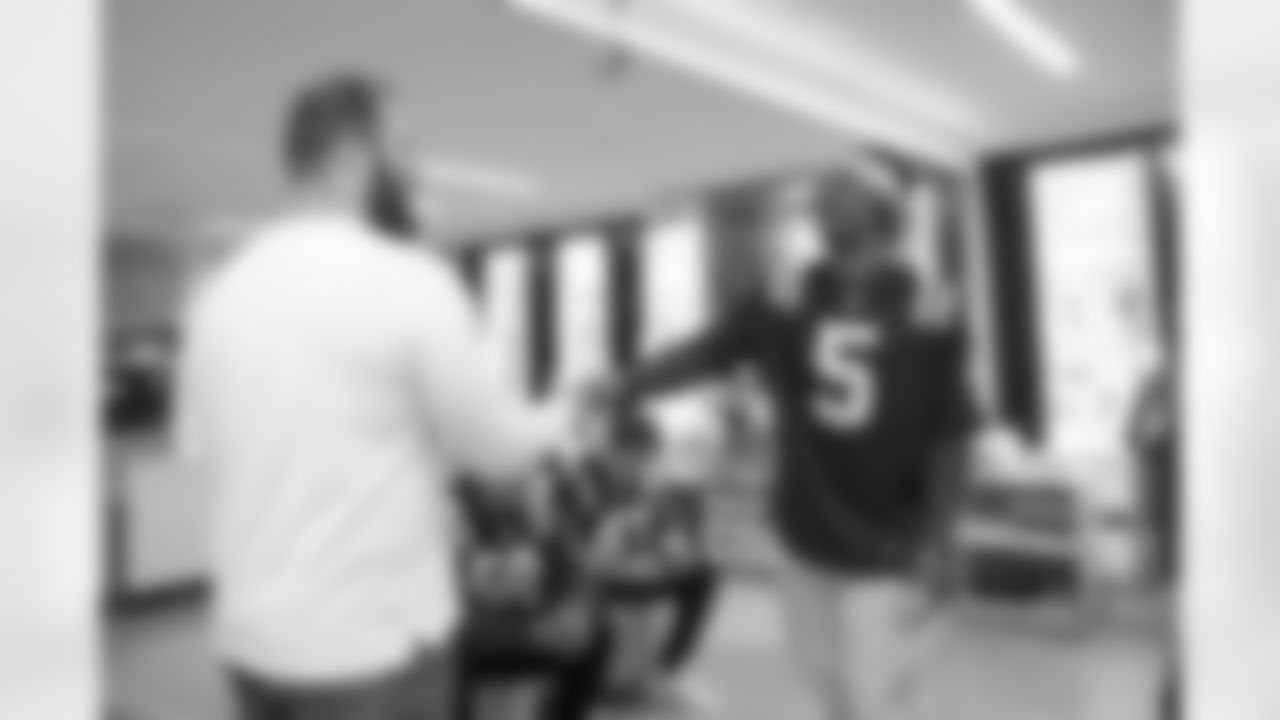 62 C Wesley French, 5 QB Anthony Richardson