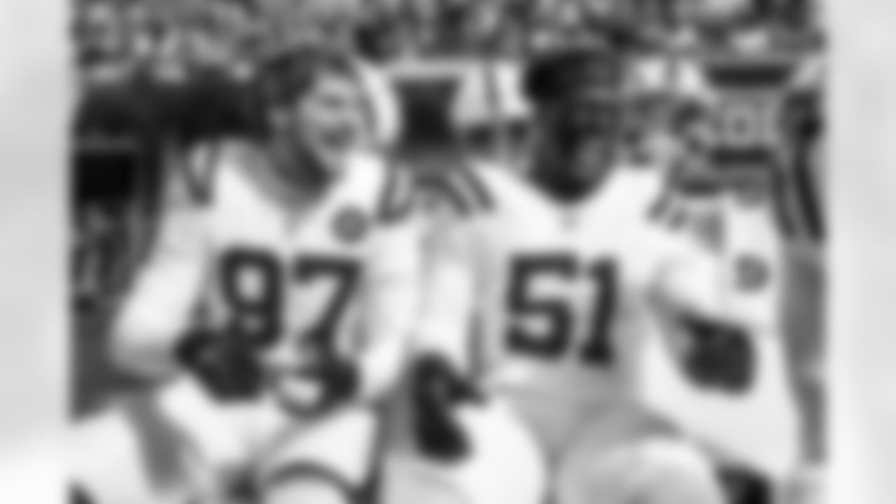 DE Laiatu Latu #97 and DE Kwity Paye #51