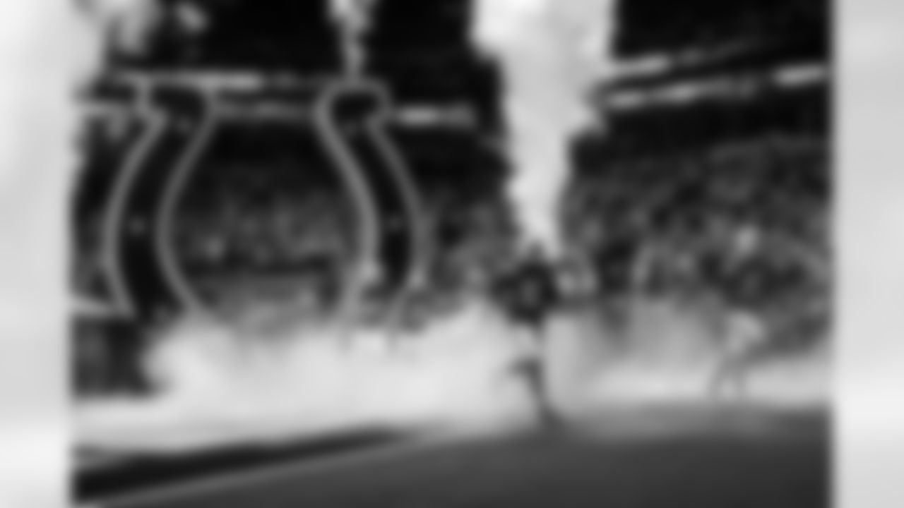 DE Kwity Paye #51 and DE Laiatu Latu #97