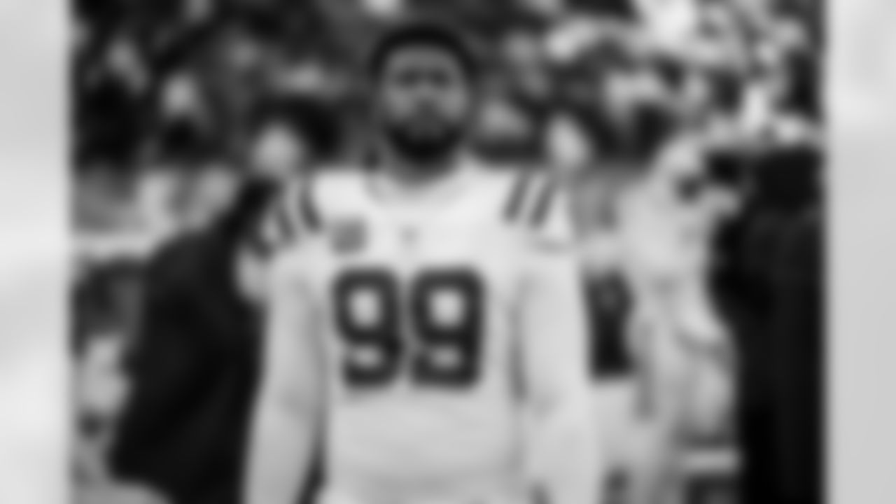 DT DeForest Buckner #99