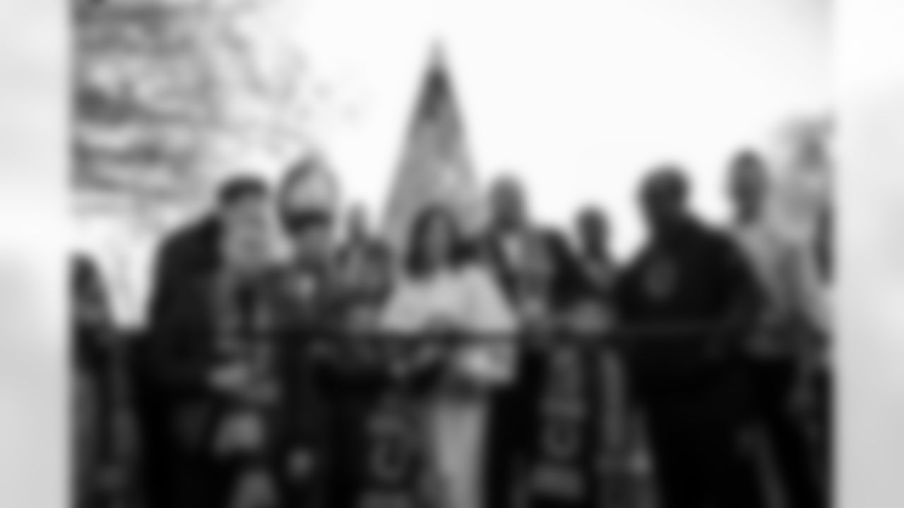 Kalen Jackson - Owner & Chief Brand Officer and President of the Indianapolis Colts Foundation, Edgerrin James and Dallas Clark