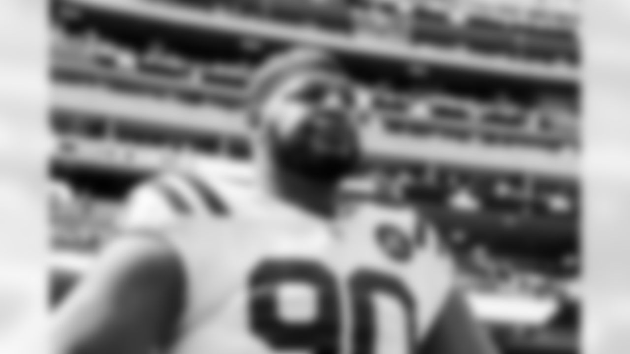 DT Grover Stewart #90