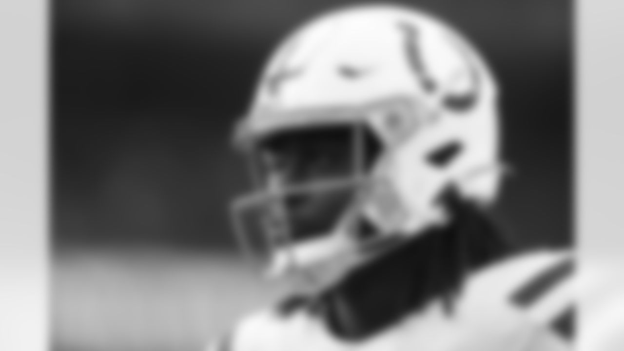 80 TE Jelani Woods