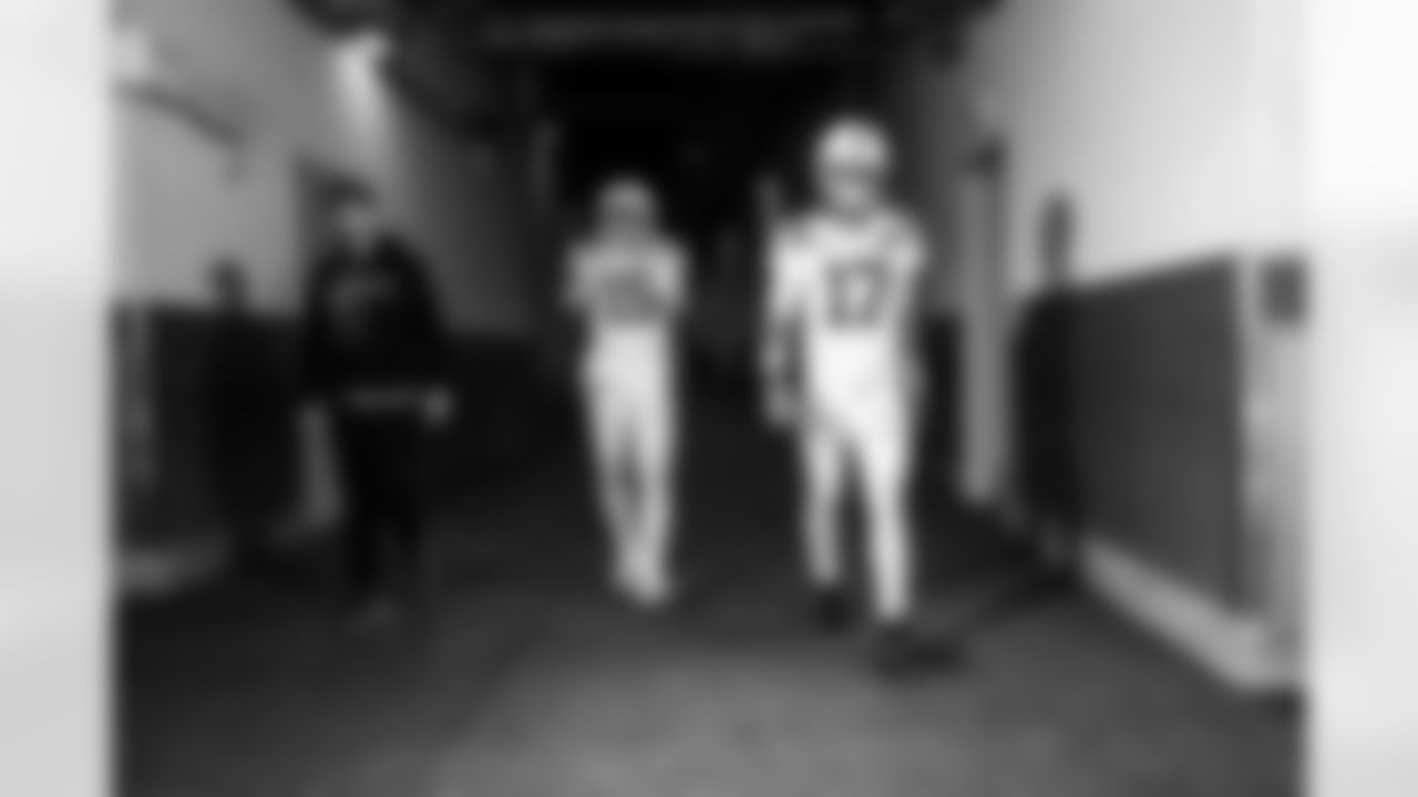 QB Brett Rypien #4, QB Riley Leonard #15 and QB Daniel Jones #17