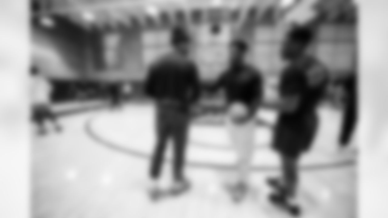 CB Jaylon Jones #40, CB Corey Ballentine #38 and CB David Long Jr. #34