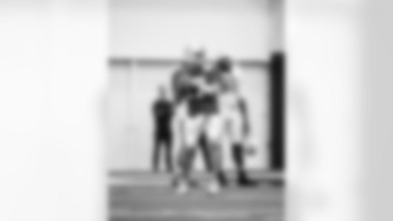 QB Philip Rivers #17