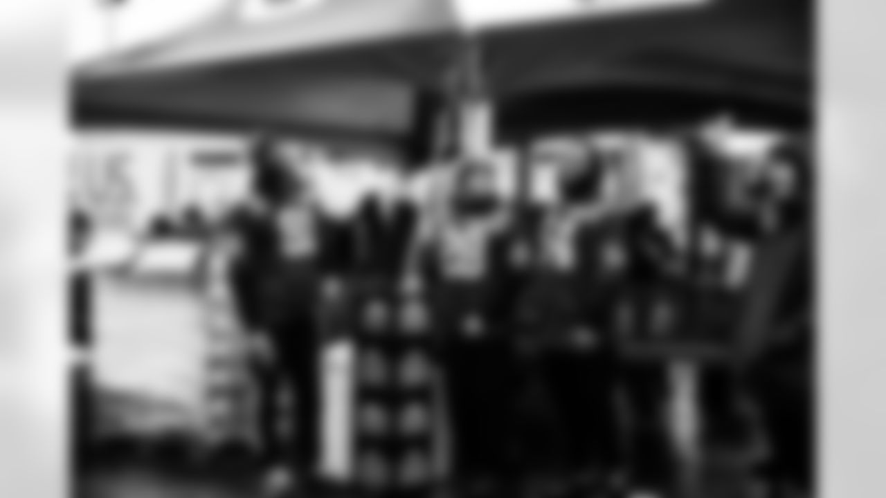 TE Mo Alie-Cox #81, RB Jonathan Taylor #28 and LB Anthony Walker #54