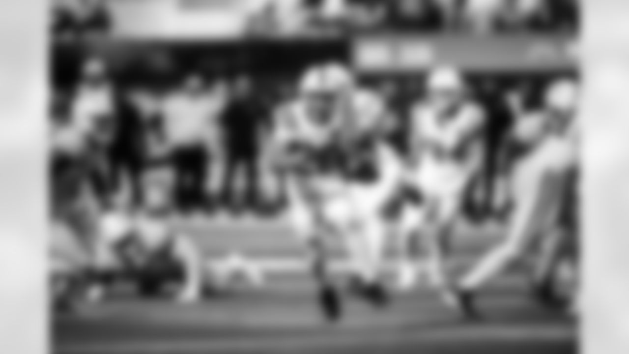 RB Jonathan Taylor #28