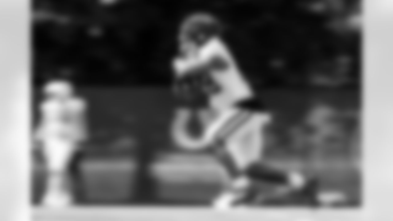 RBJonathan Taylor#28