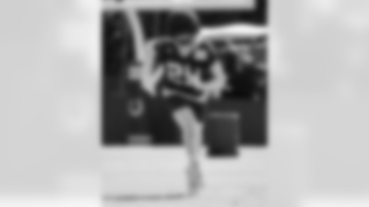 S Rodney Thomas II #25