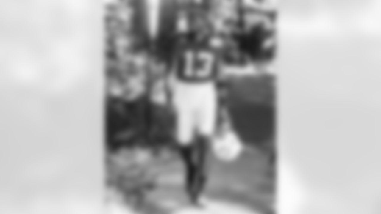 WR Laquon Treadwell #13