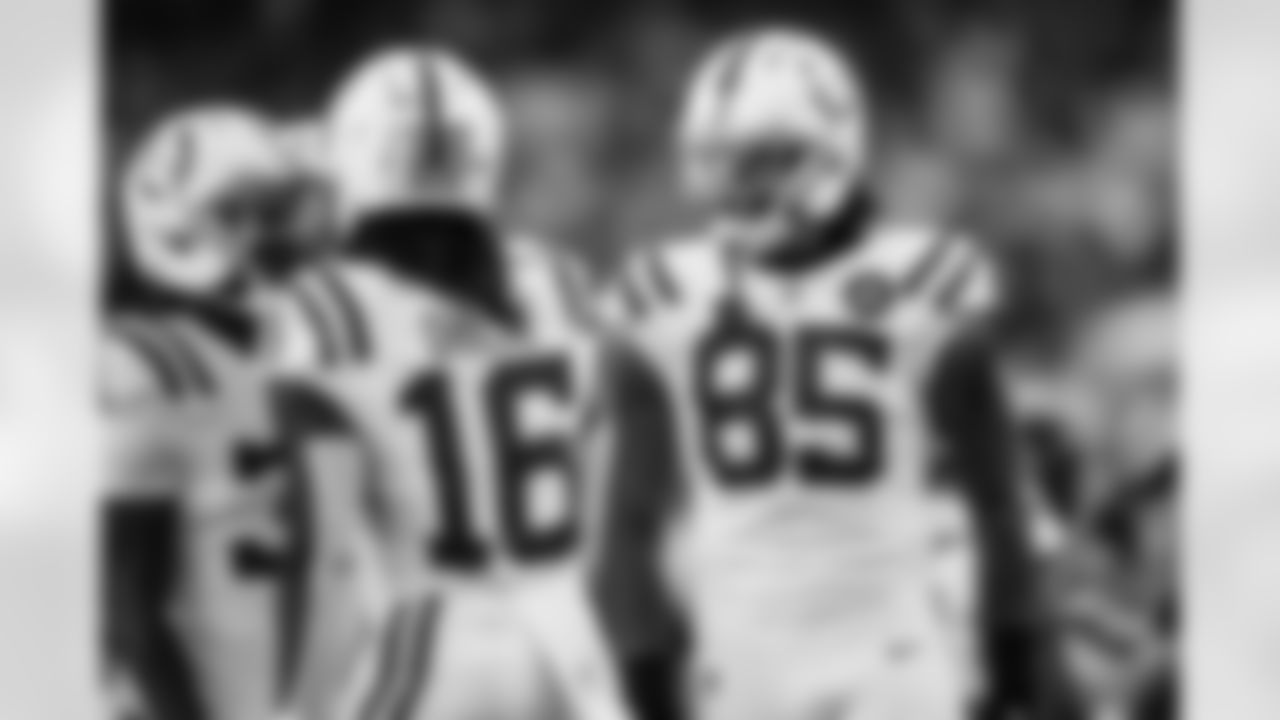 WR Ashton Dulin #16 and TE Drew Ogletree #85