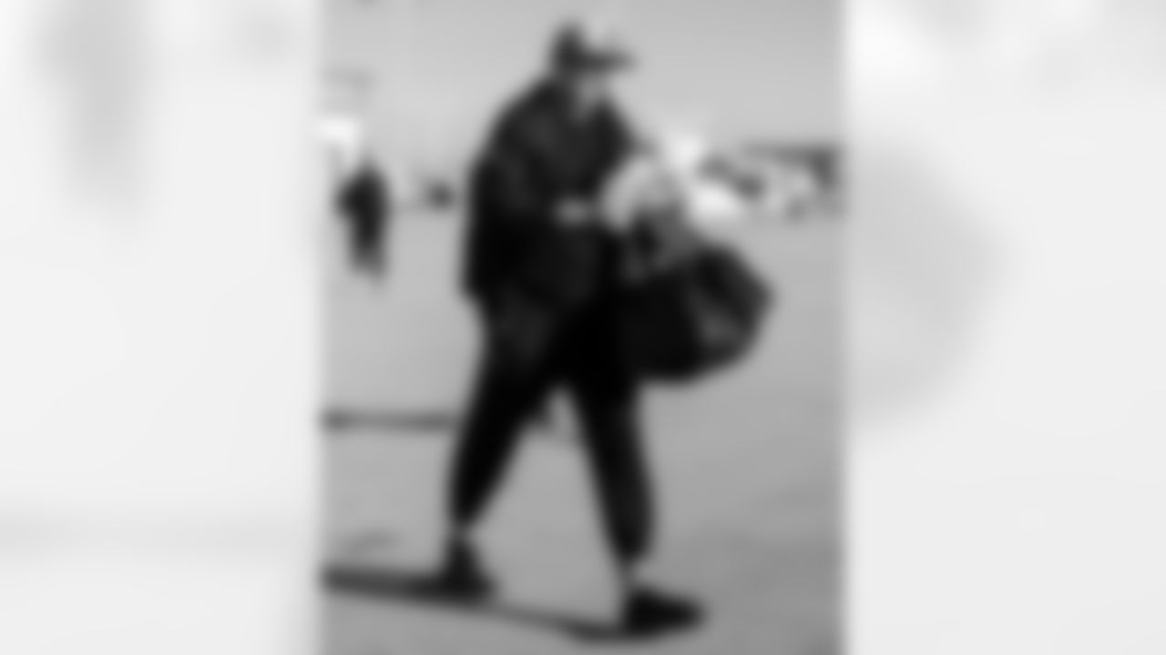 QB Riley Leonard #15