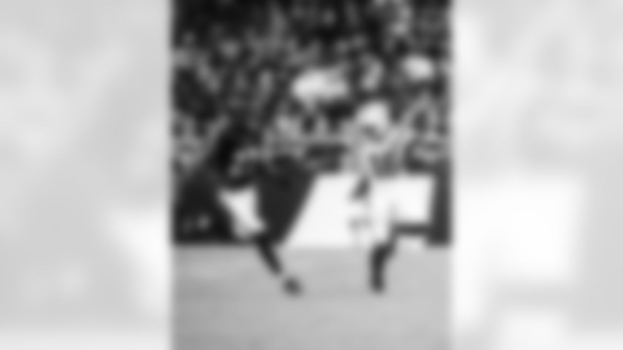 WR Ashton Dulin #16