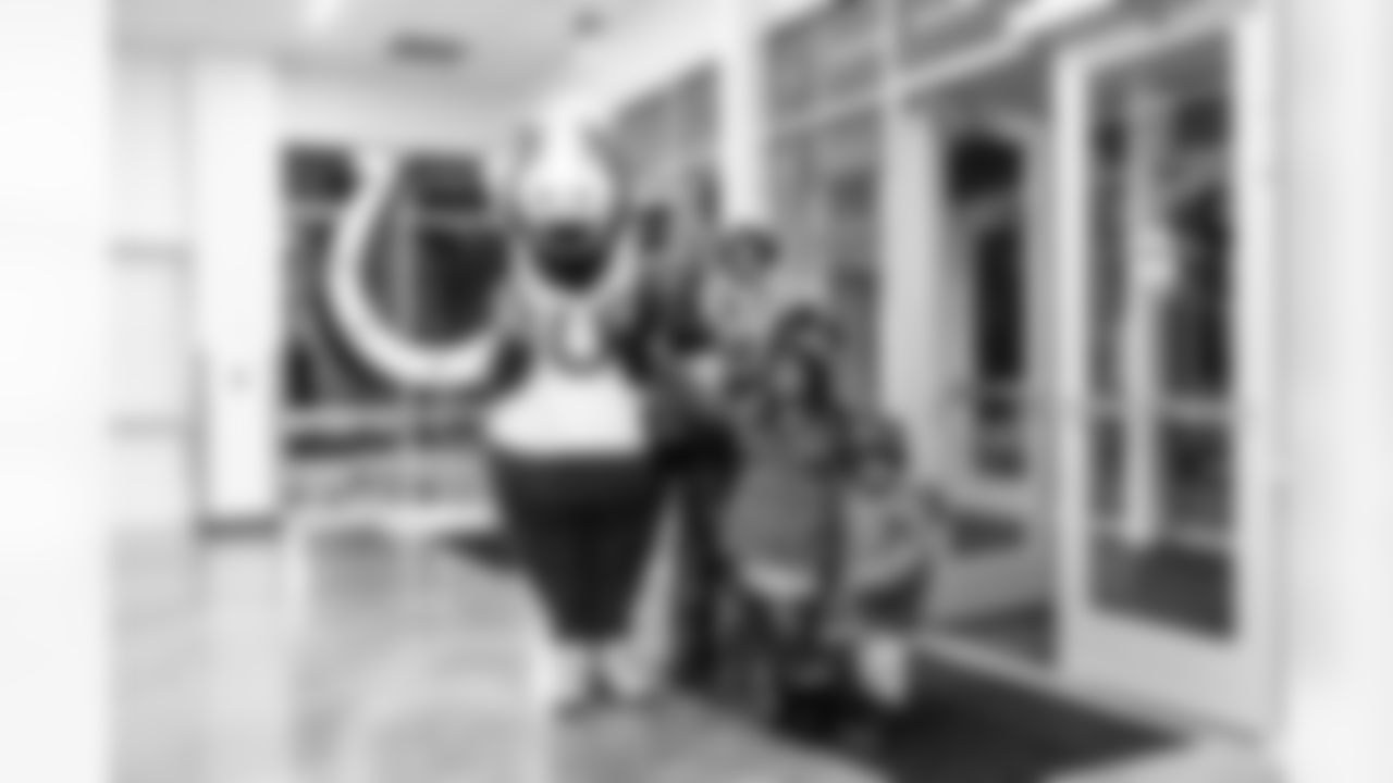 2025_1216_Books_for_Youth_29759