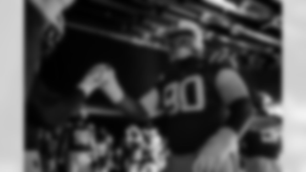 DT Grover Stewart #90