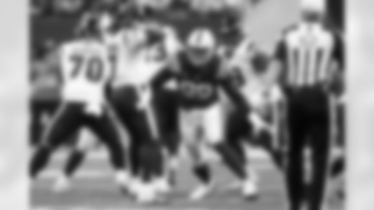 99 DT DeForest Buckner