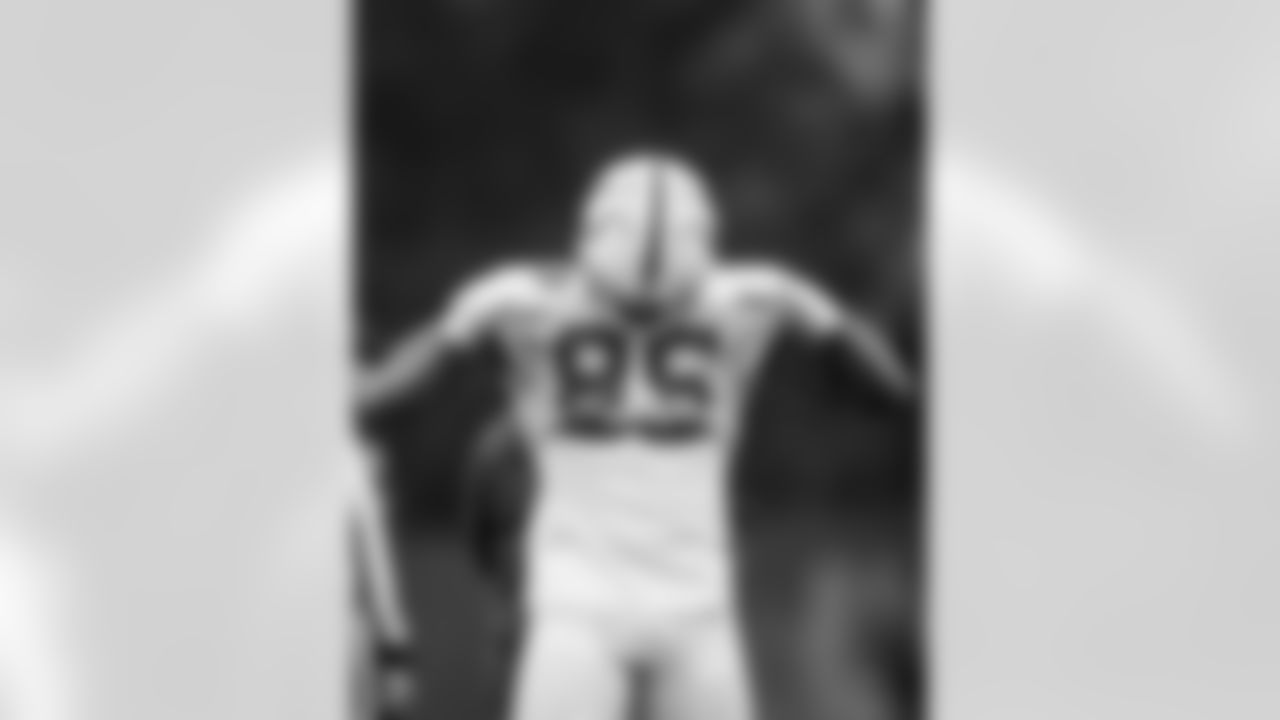 TE Drew Ogletree #85