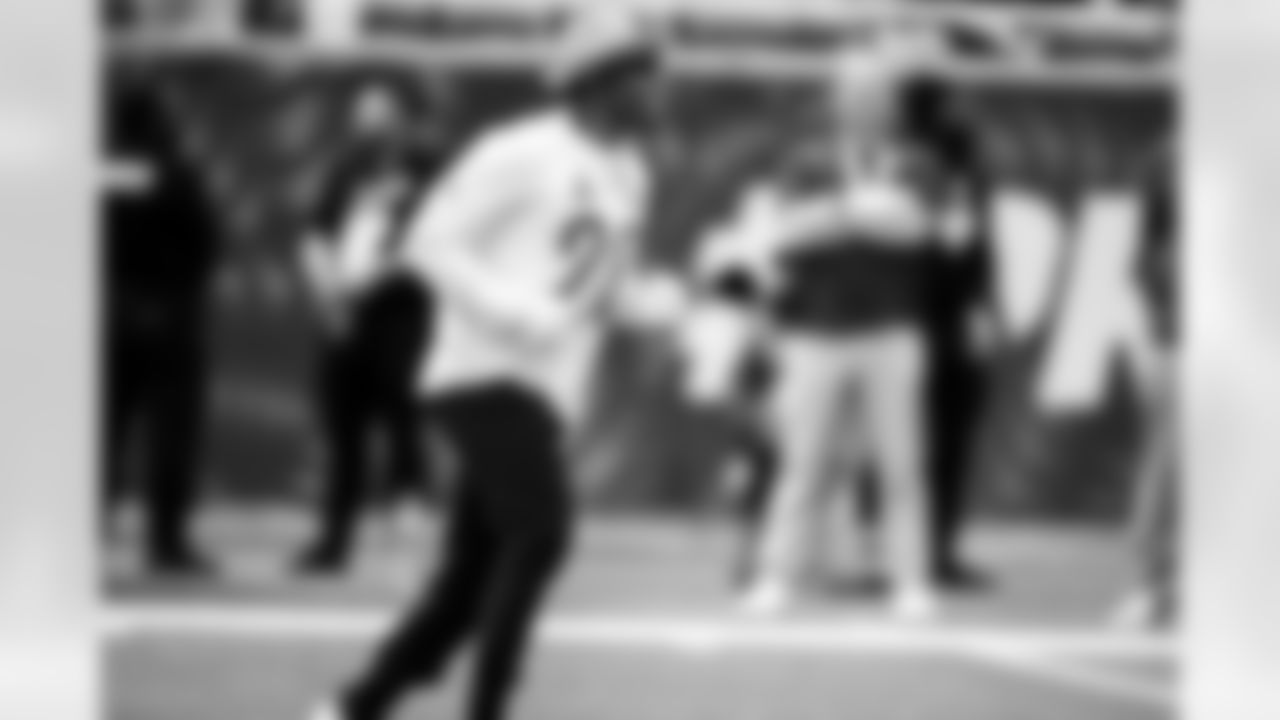 RB Jonathan Taylor #28