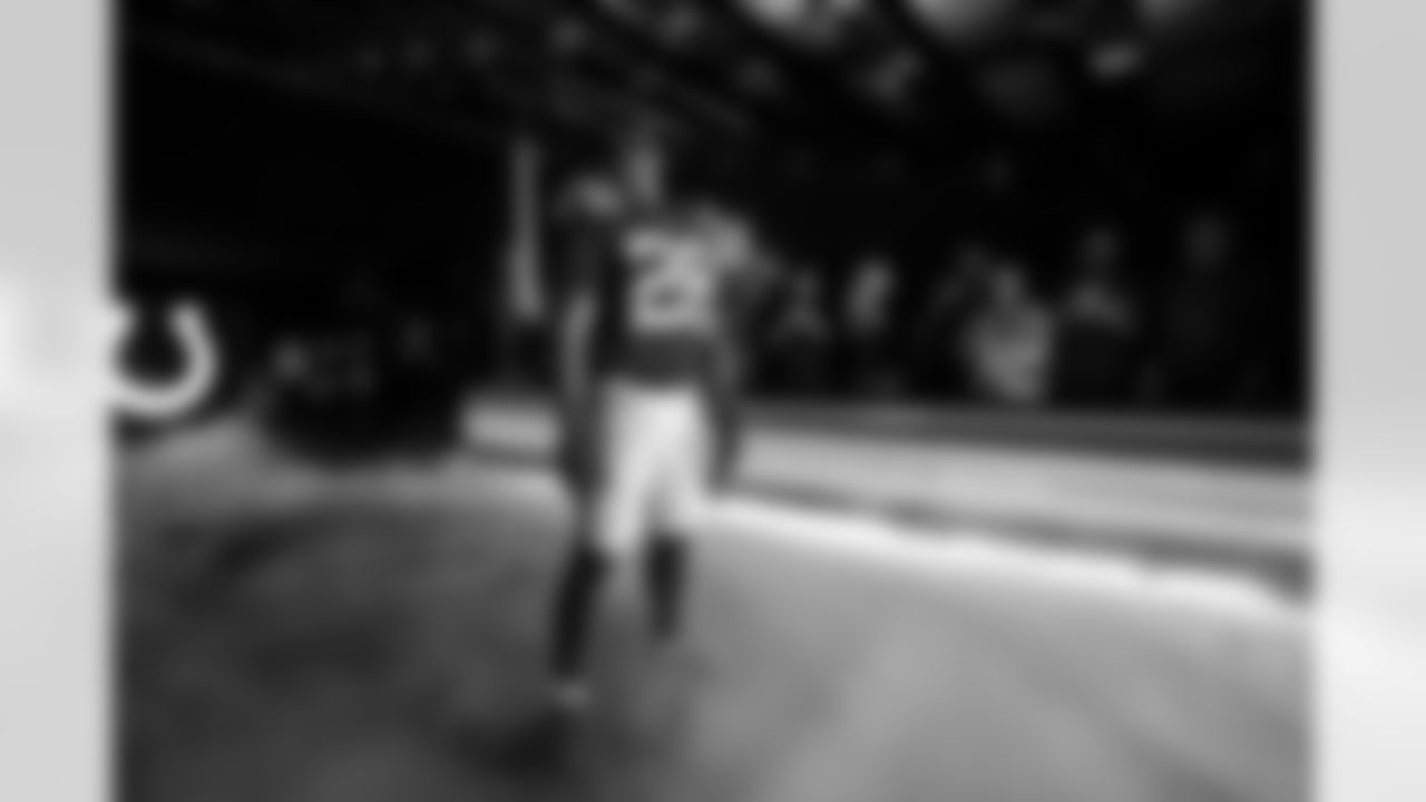 RB Jonathan Taylor #28