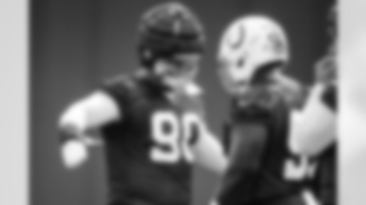 DT Grover Stewart #90