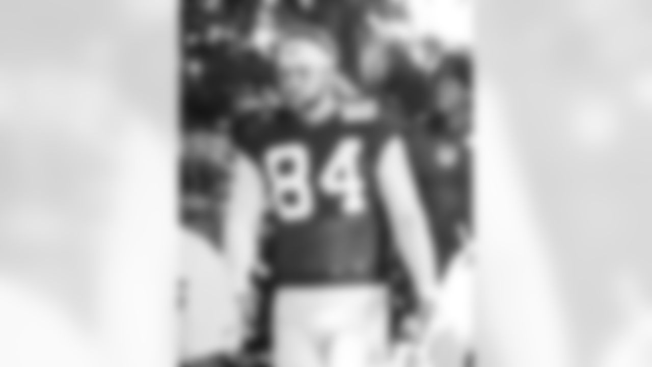 TE Tyler Warren #84