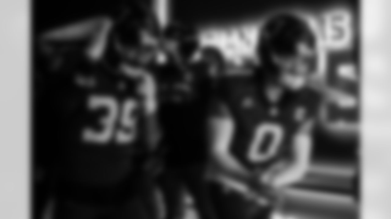 S George Odum #39 and S Camryn Bynum #0