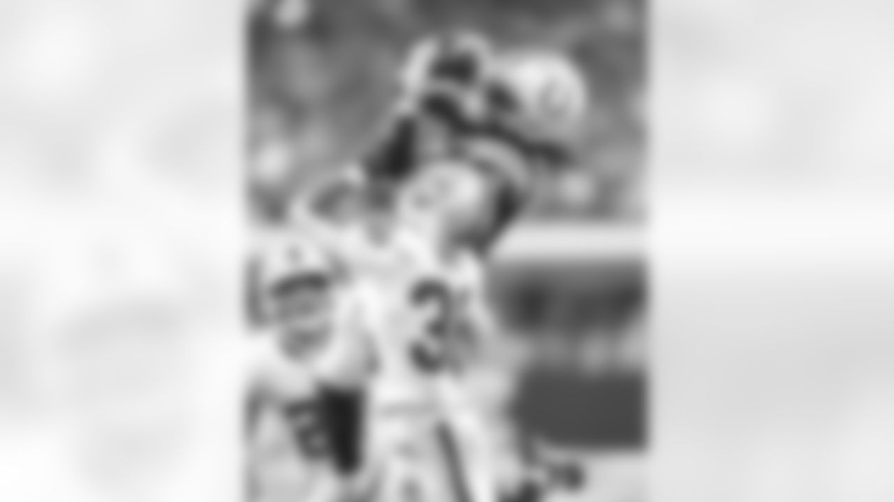 2025_1005_LV_GamePhotos_0104